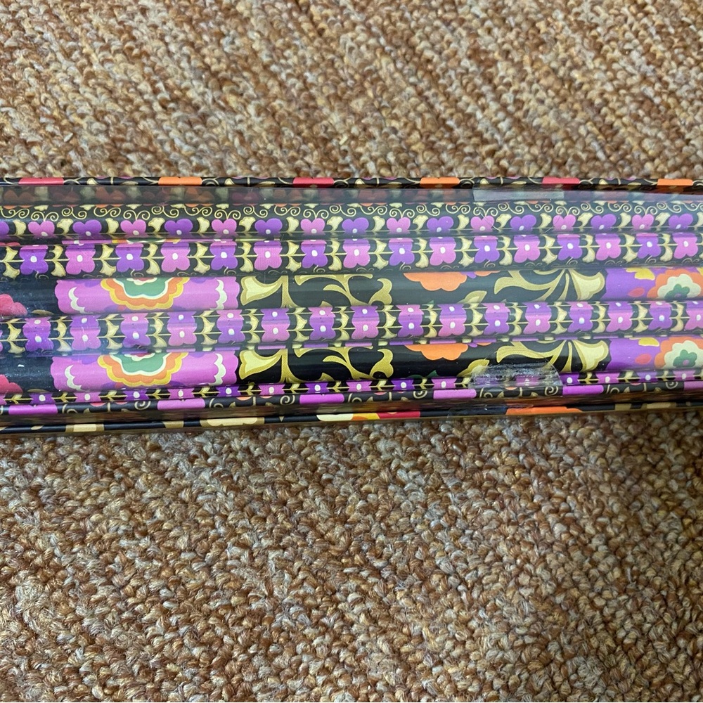 Vera Bradley Pencils and Pencil Sharpener. New in Box. - Picture 10 of 11